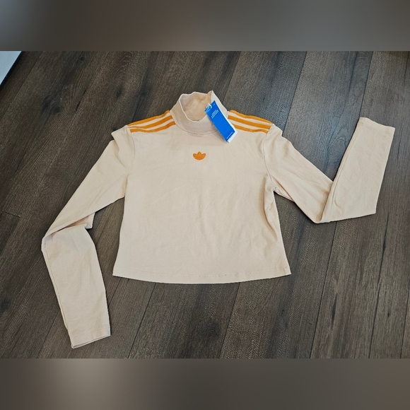 NEW 🍑 adidas Cropped Tight Fit Metallic-Stripe Long Sleeve Tee - SIZE L - Picture 7 of 13